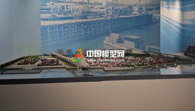 ???????瀘州港沙盤模型具備完善的現(xiàn)代化港口功能