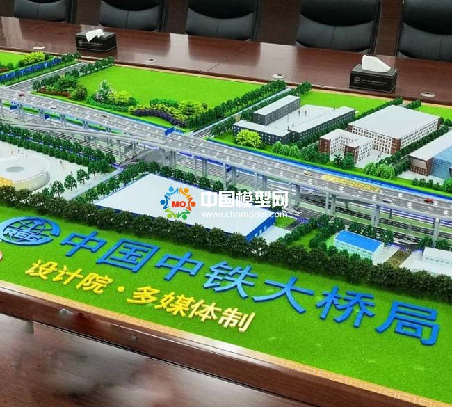中鐵大橋局莫干山路提升改造工程沙盤(pán)模型