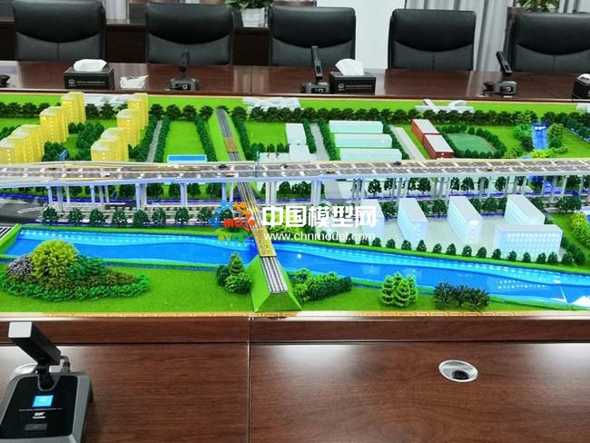 中鐵大橋局莫干山路提升改造工程沙盤(pán)模型