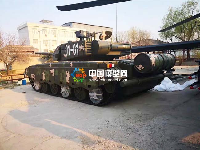 大型坦克模型